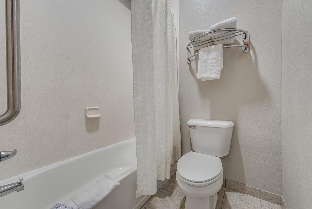 Executive Inn & Suites Кушинг Екстер'єр фото